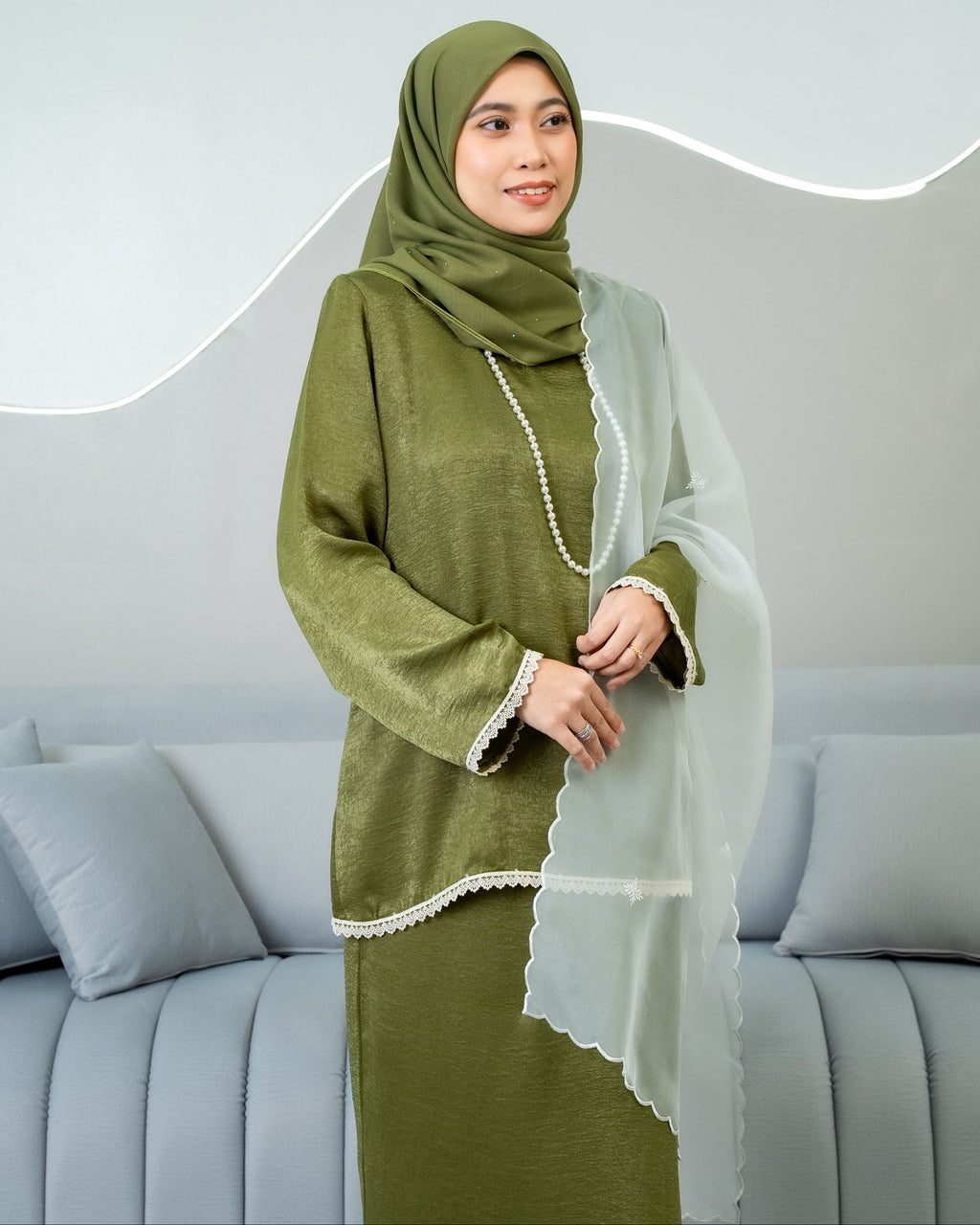 AURA | OLIVE GREEN