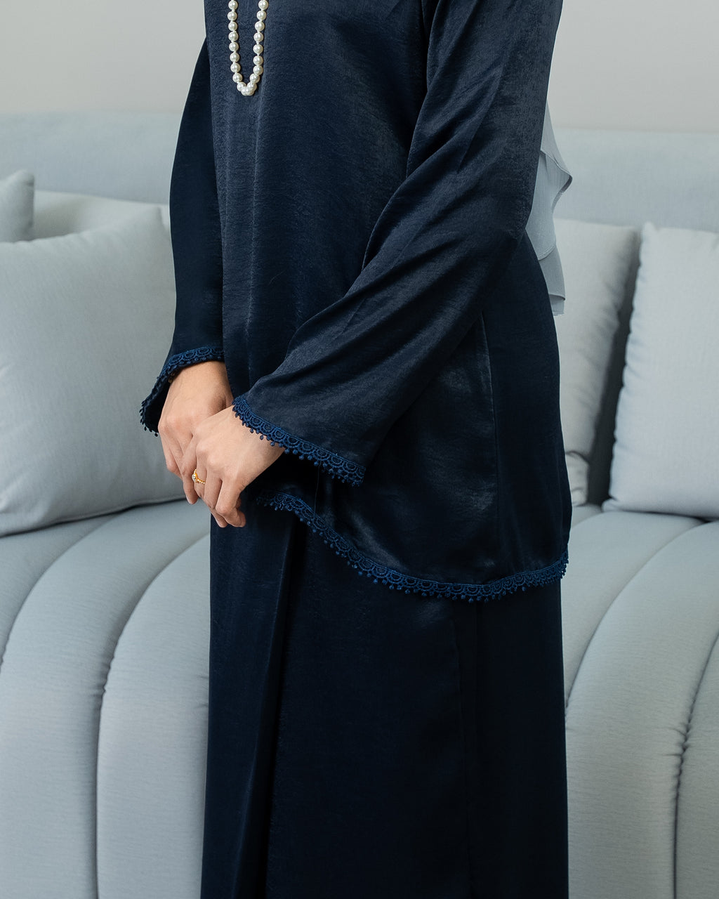 AURA | DARK BLUE